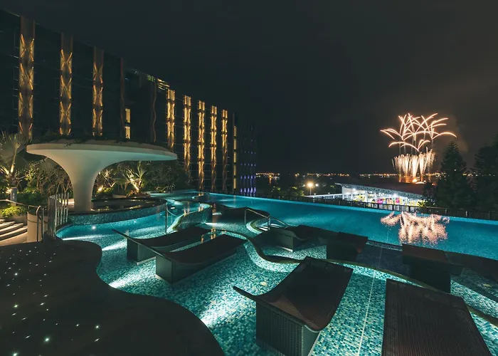 Village Hotel Sentosa By Far East Hospitality